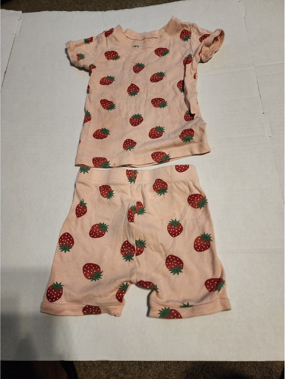 Old Navy Toddler 2T Strawberry Print Pajama Set